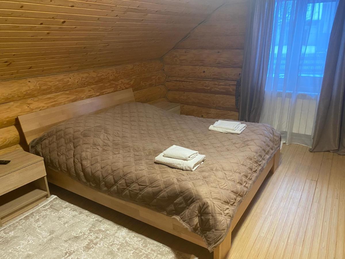 Smerekovyi Dvir Polyana  Bagian luar foto