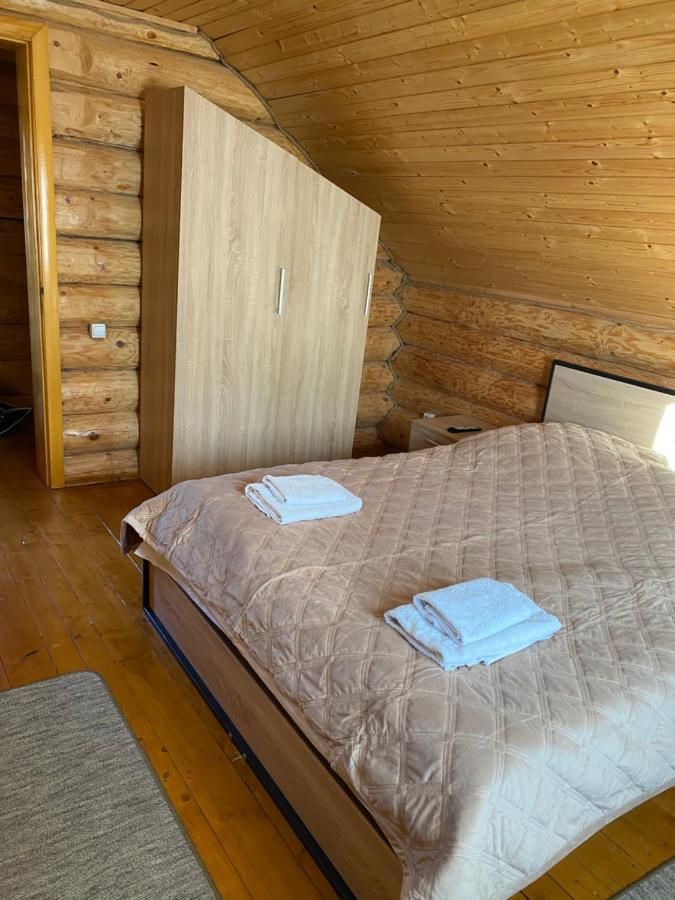 Smerekovyi Dvir Polyana  Bagian luar foto