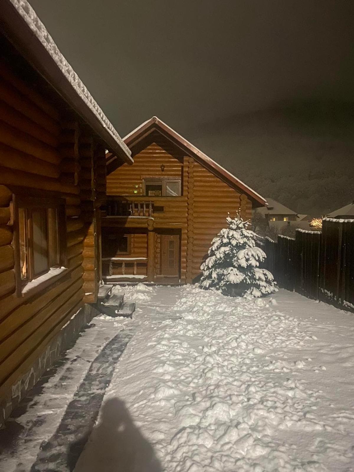 Smerekovyi Dvir Polyana  Bagian luar foto