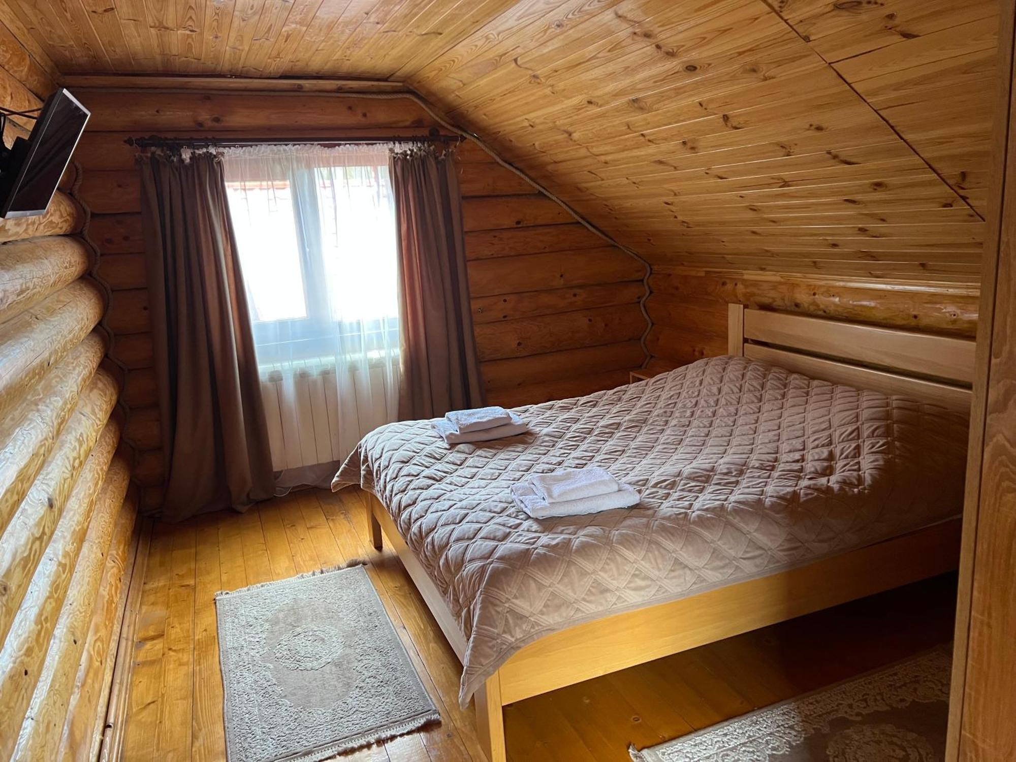 Smerekovyi Dvir Polyana  Bagian luar foto
