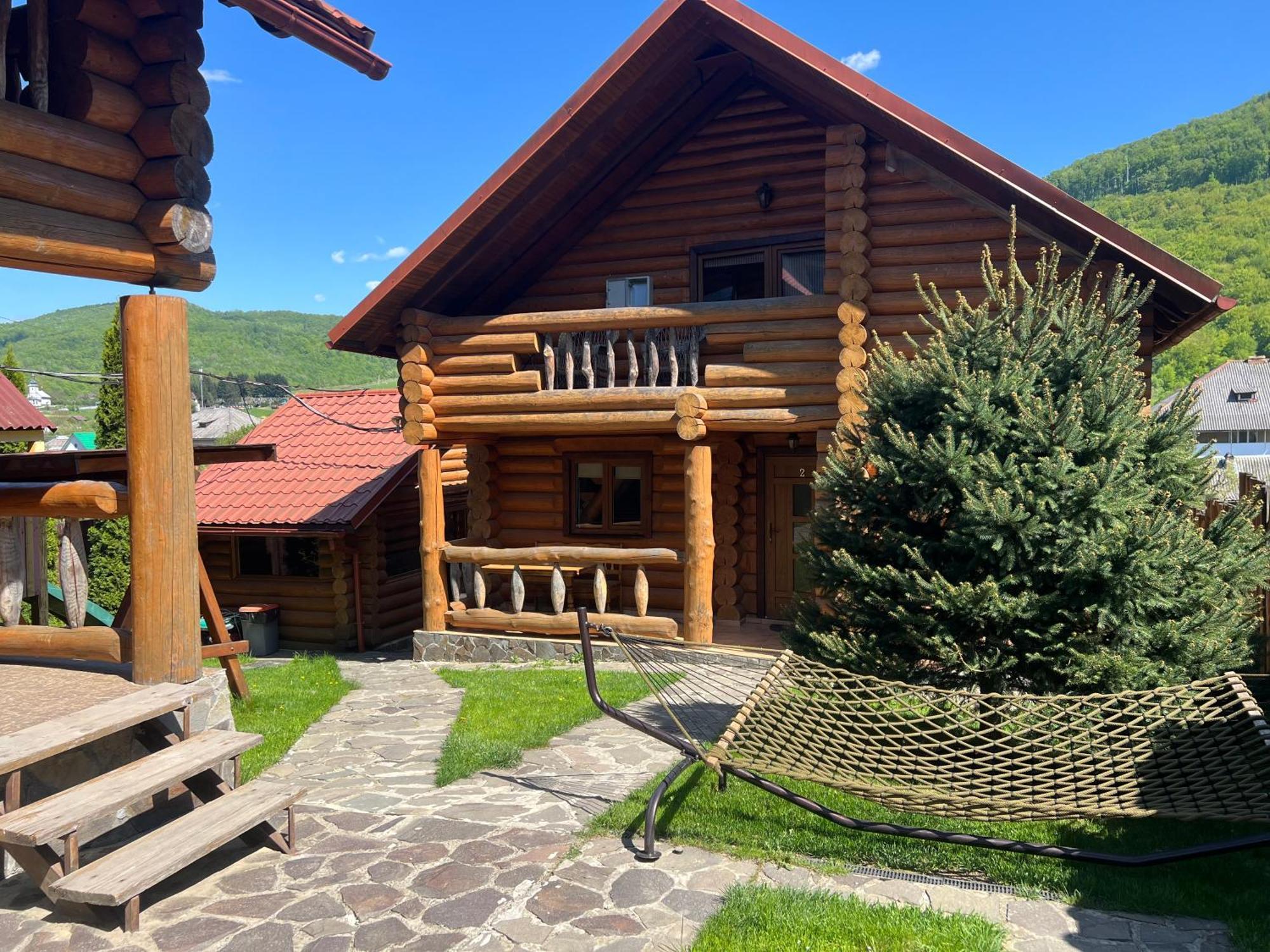 Smerekovyi Dvir Polyana  Bagian luar foto